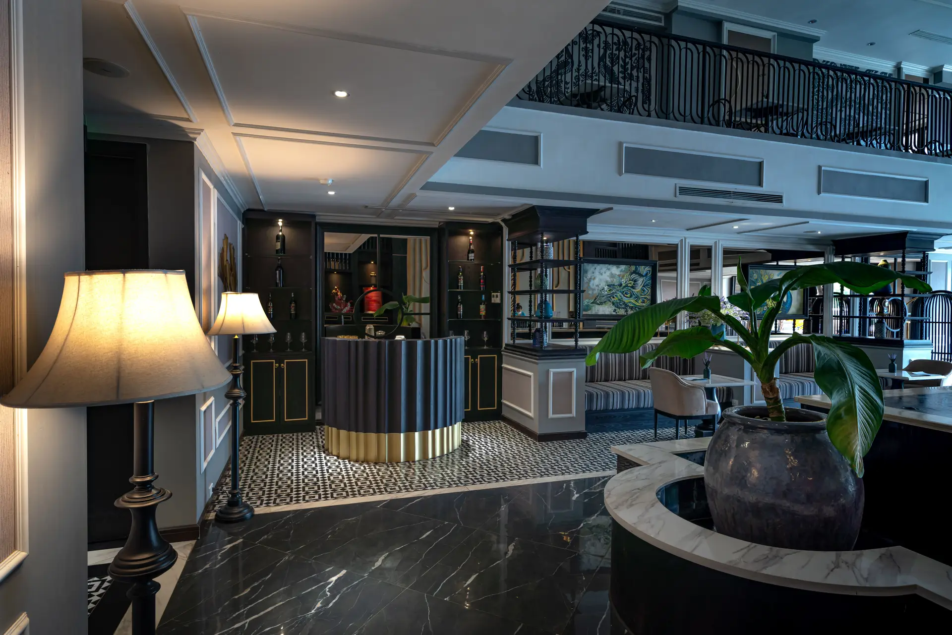 MerquessianroyalInn Entrance Map View