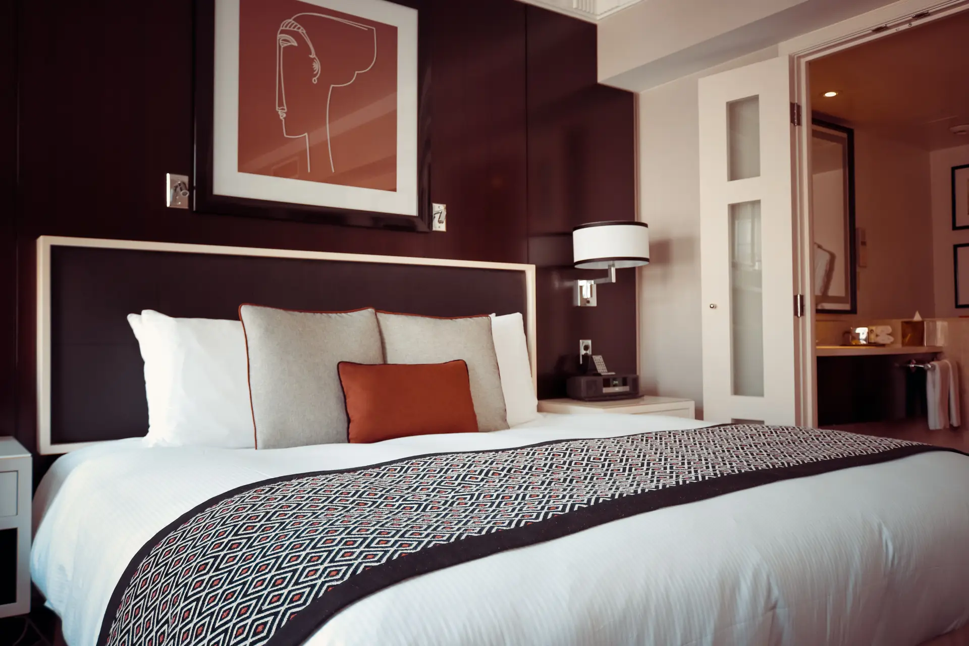 Suite Lounge