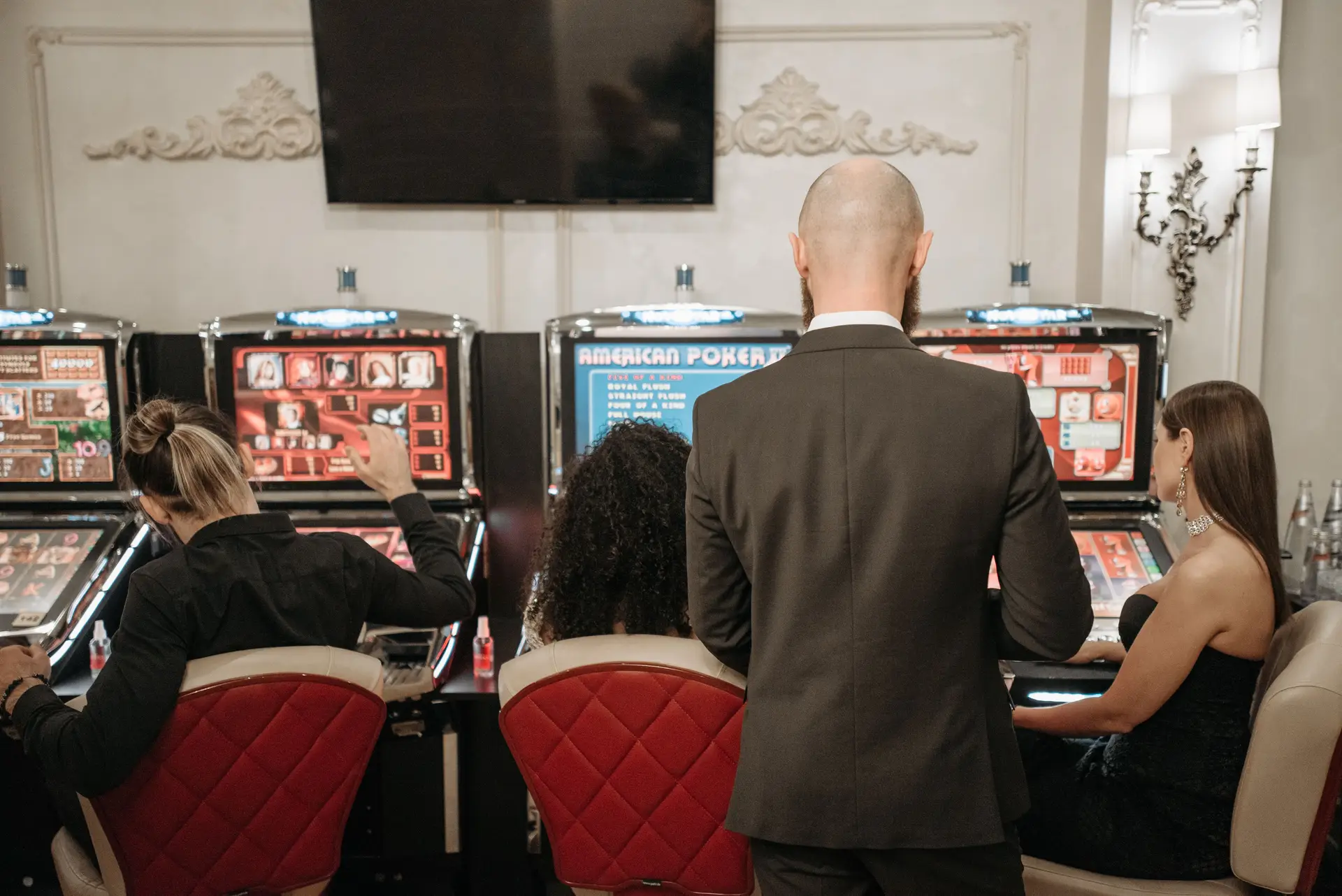 Guest enjoying electronic gaming
